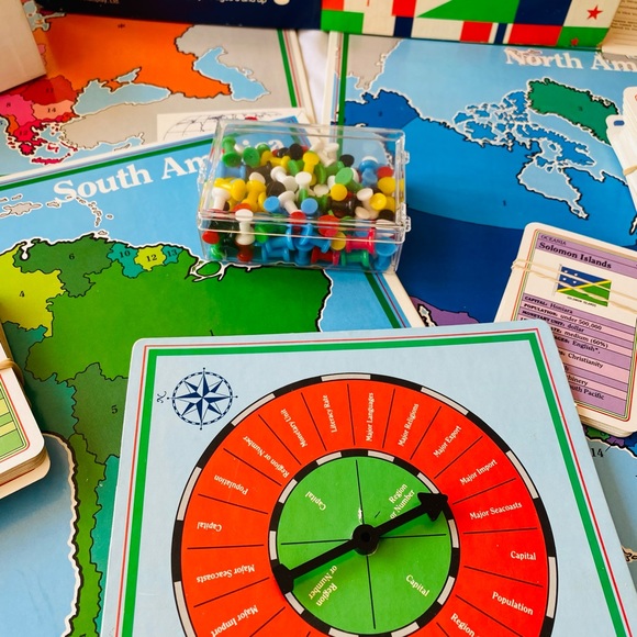 Vintage 1986 “Where in the World” Geography, Diplomat & Map Knowledge Board Game - Picture 13 of 15